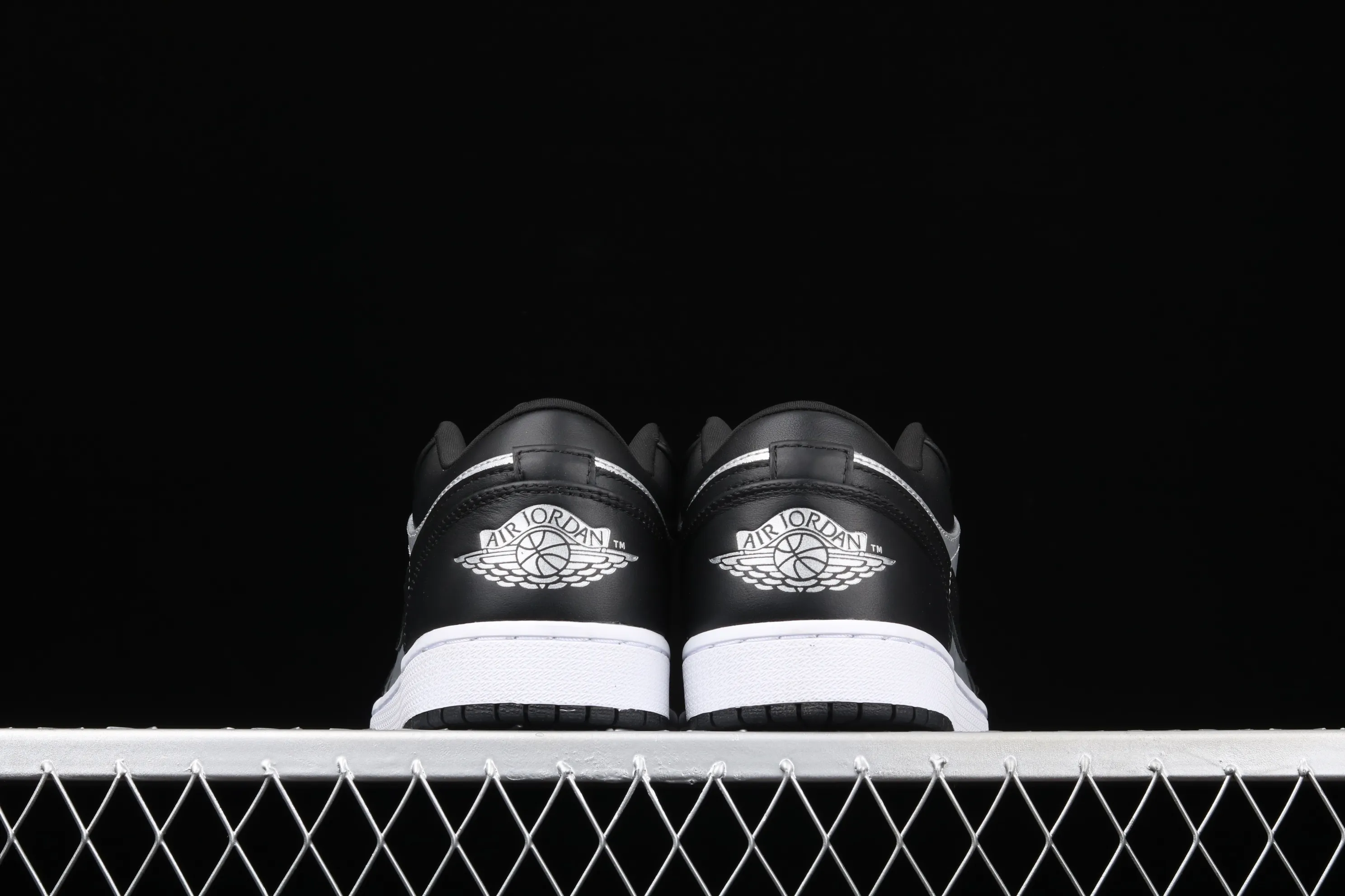 All categories Air Jordan Jordan series basketball shoes Air Jordan 1 Low Air Jordan 1 Low AJ1 Joe 1 low-top cultural and leisure sports sneakers DA5551-001